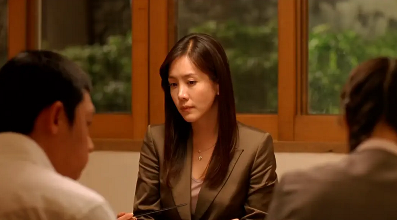 韩国电影|三十岁的女老师爱上17岁的男学生，这样的题材韩国人真是乐此不疲