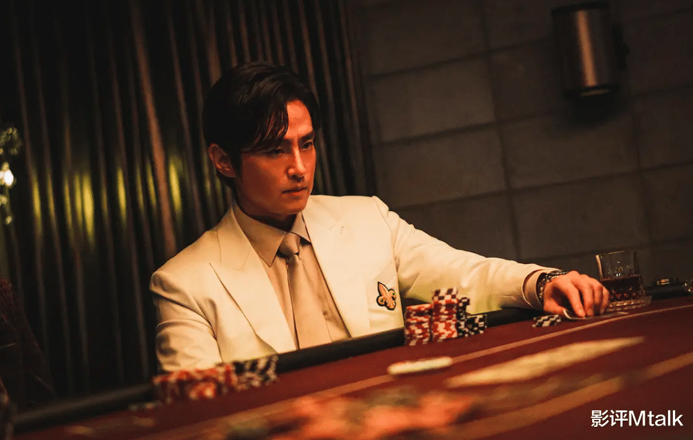 警察之血|上映便夺得韩国单日票房榜冠军《警察之血》：新警察面临的现实考验