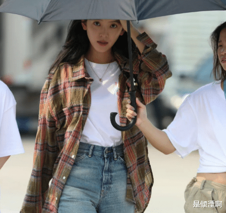 罗云熙 罗云熙新剧造型曝光！短发出演医生男主，看到女主颜值：心动了！