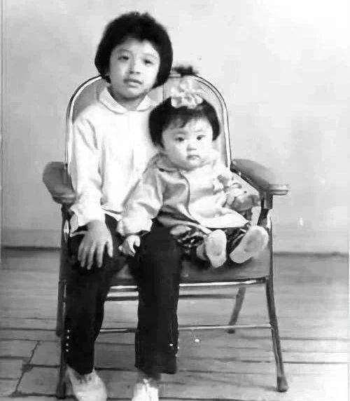 韩红|韩红说自己曾是校花,比杨幂还漂亮,也曾绯闻不断,却难得真爱