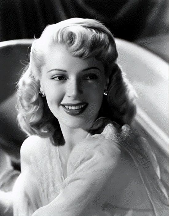 好莱坞|好莱坞性感女神拉娜：有过83个男友7任丈夫，晚年只剩698双高跟鞋