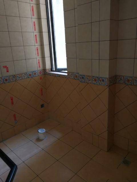 老妈坚持要负责新房装修,媳妇看完“嗷”的一声被气到,真糟心!