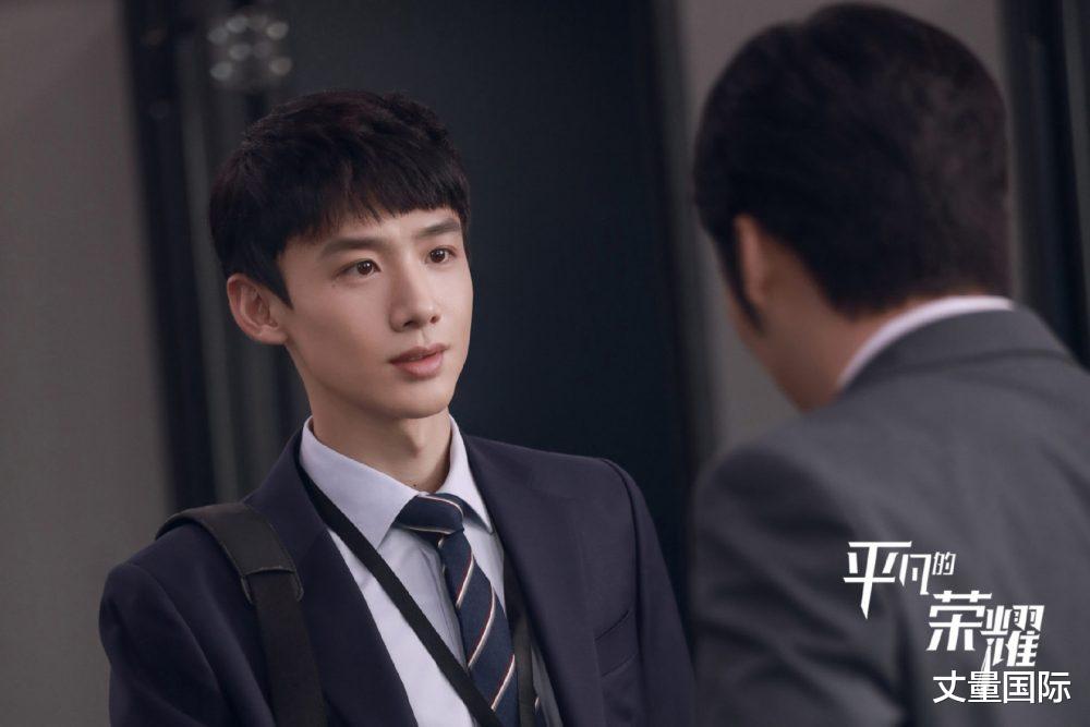 电视剧|带你一窥职业秘密!精选11部「职场题材」电视剧