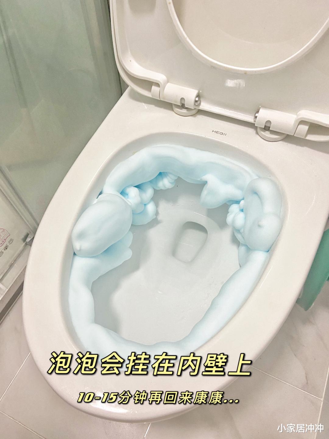 上完厕所,“马桶盖”扣上还是打开?这么多年我一直做错