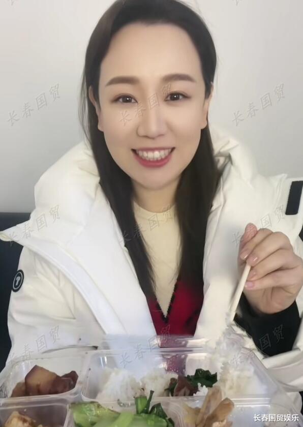 唐宁|《我爱我家》“贾圆圆”近照曝光,瘦身成功与昔日判若两人