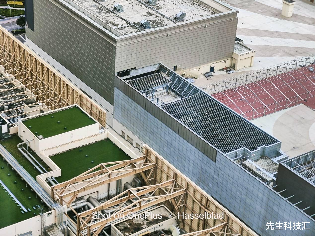 一加科技|上手体验一加10 Pro,争议中诞生的旗舰手机