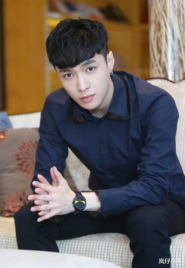 张艺兴|张艺兴与SM合约到期不续约，发长文感慨，疑似暗讽三位解约成员！