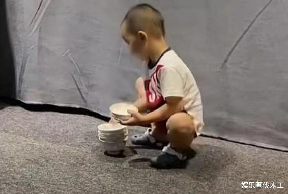 许敏|姚家男儿云昊同为许妈辟谣,熊晒母子照楷楷举止被夸,网友:晚了