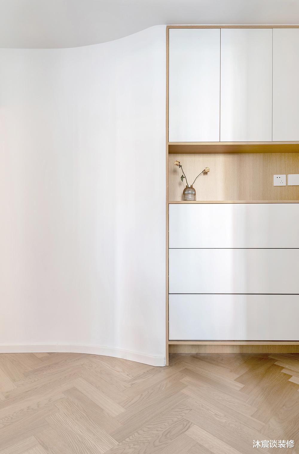 改造样板:38平米有两室和多功能餐厅,还有幽静小院和惊艳的收纳