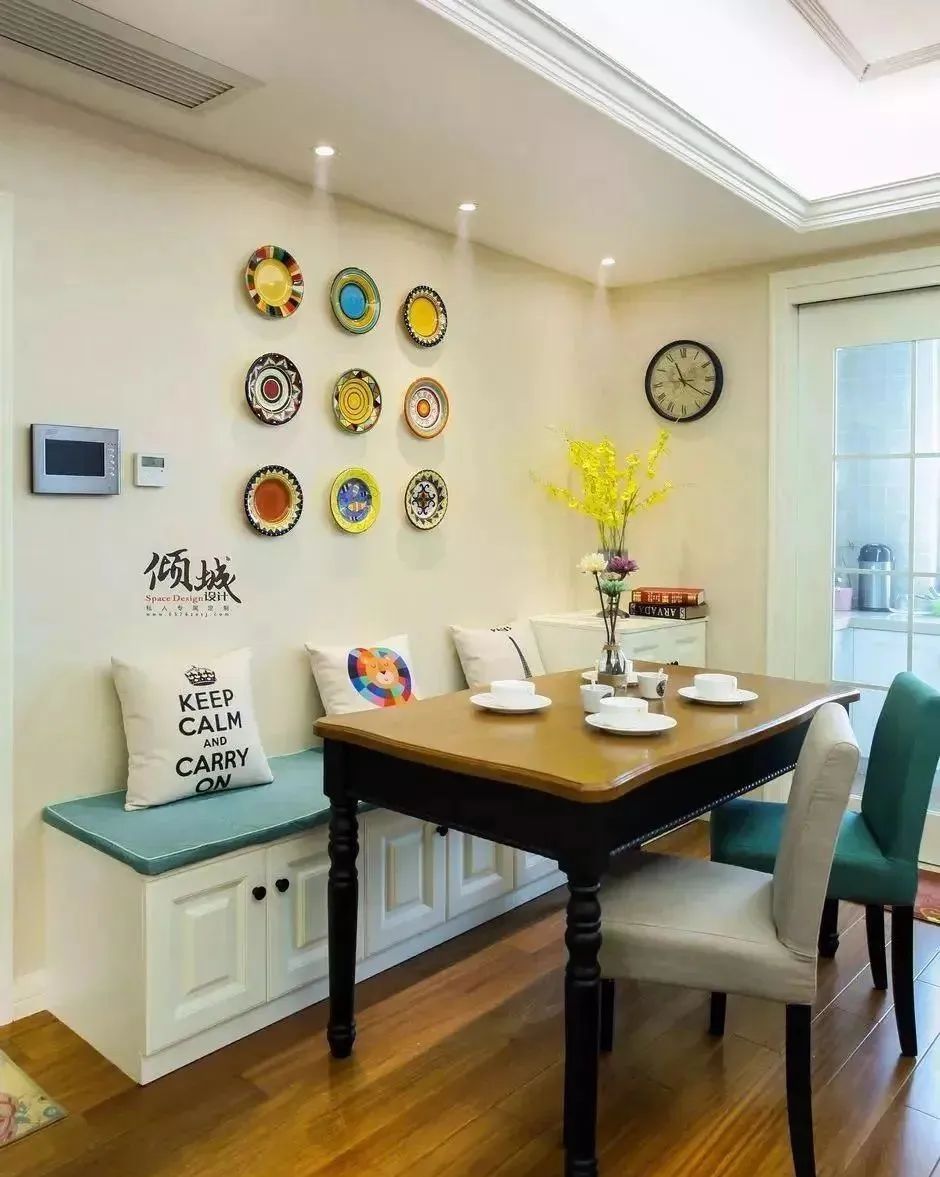 小户型餐厅,别再傻傻乱装了,看看别人家这么装,漂亮又实用!