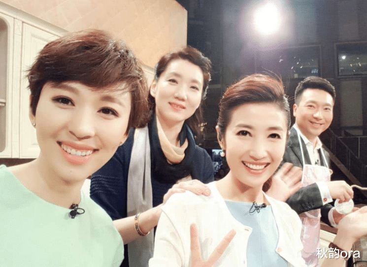 欧阳夏丹|央视主持人欧阳夏丹:父亲曾患癌去世,母亲也患癌,45岁依然单身