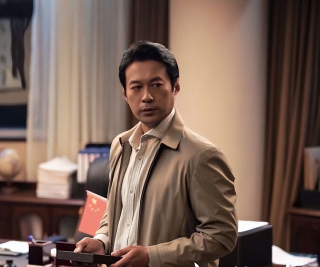 王挺|半路出家的9位演员，入行前是司机、刑警、老总，演技不输科班生