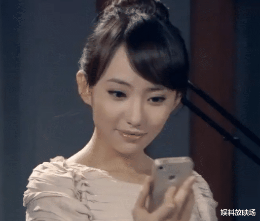 诺澜|还记得《爱情公寓》中的诺澜吗?如今变成网红脸,差点认不出来了