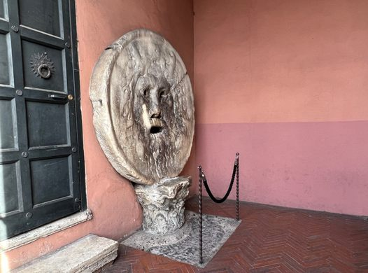 欧洲旅游|卸手之石：真理之口