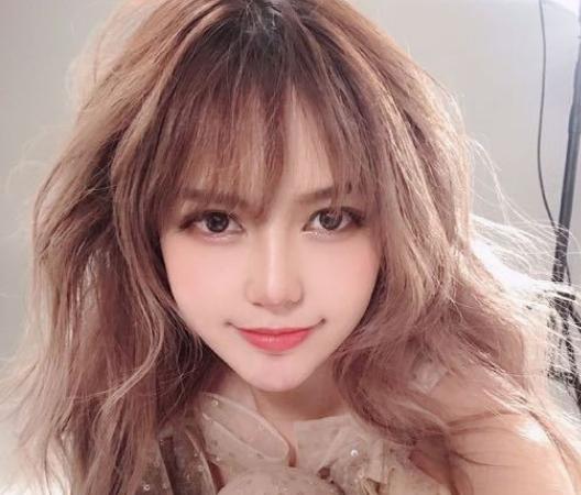 周扬青|周扬青上福布斯杂志！段星星承认恋情，网友：其实输的一塌糊涂