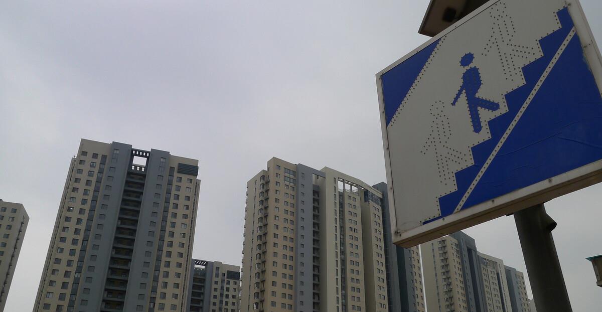 南京楼市|南京楼市3,下滑2.4%,连续下滑一年,15万套的库存何去何从?