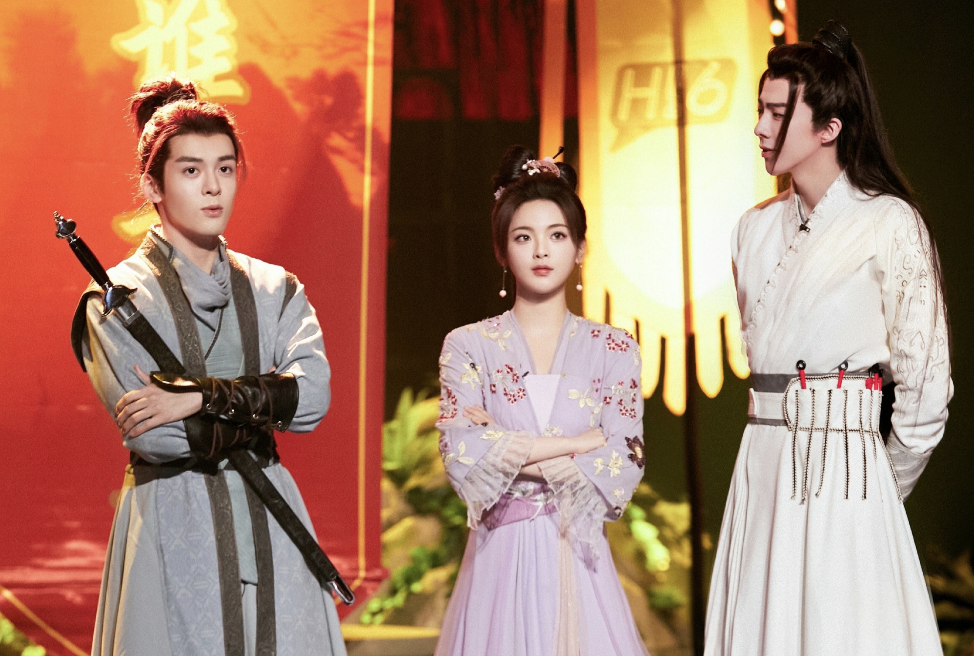 刘宇宁|刘宇宁火力全开，给杨超越曾舜晞当陪衬，凭实力登上英雄榜