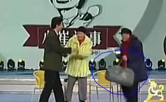 春晚|2008年春晚，赵本山宋丹丹后台拥抱痛哭：如果不是我俩，早就砸了