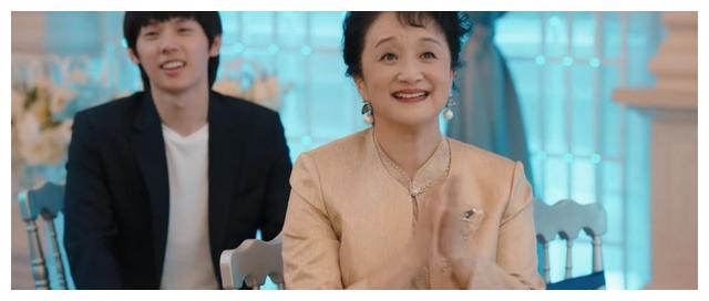 播6集拿下榜单第一，徐璐令观众成功入坑，双女主大剧有天花板了