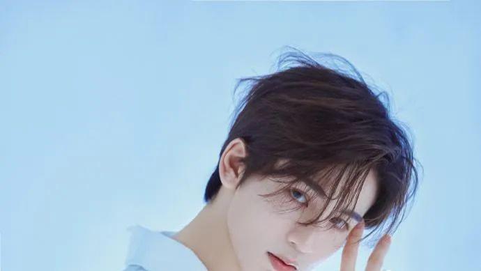 张凌赫|又一恋情瓜！这对CP突然官宣！！