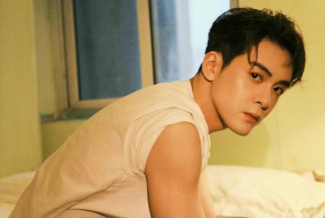 曾舜晞|为了演戏违背父母意愿,影帝是曾舜晞唯一目标,曾因眼睛大而苦恼