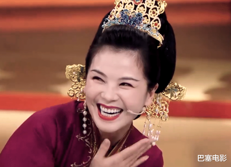 偶像练习生|《王牌7》回归收视第一，贾玲胖到遮不住肉，沈腾散装英语太丢脸