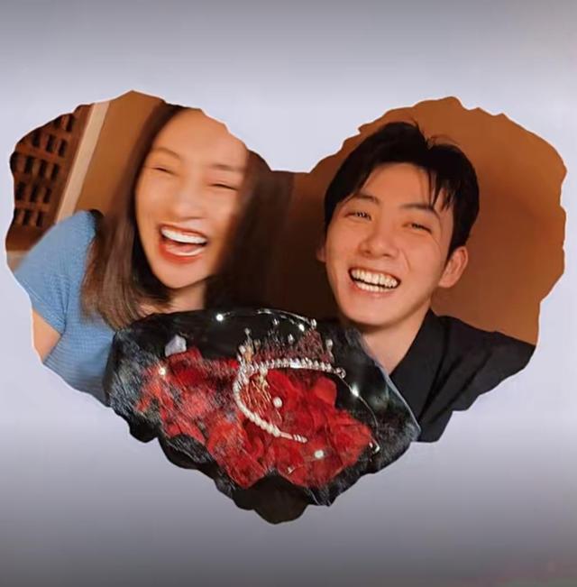 官宣|大王官宣和老公吕鹏兴婚礼延期,没能穿上婚纱,吕鹏兴送鲜花安慰