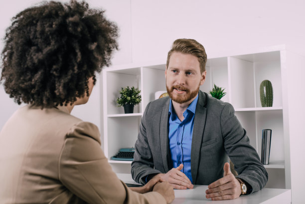 乔·哈特|这四种老板最有脾气的对应方式,看看你是他们的对应方式?