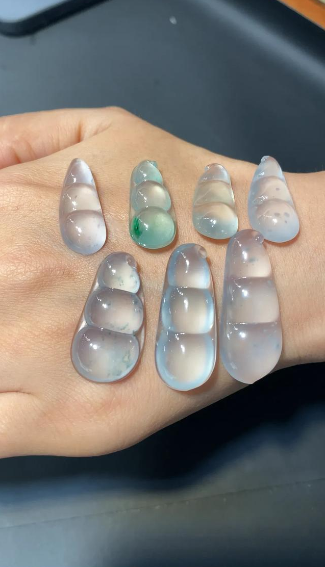 翡翠|对于木那场口的翡翠雪花棉你有何看法呢？