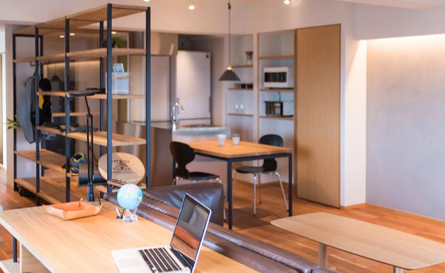 90后男生独住61.8㎡小宅，隔墙统统拆除，住得才舒服，真够大胆