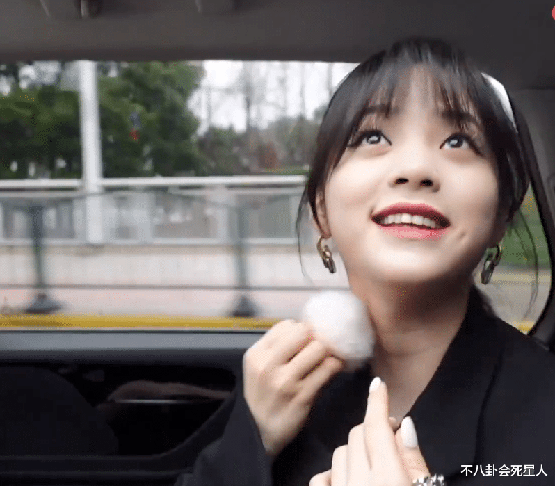 迪丽热巴|和红毯“绑定”的5位女星，离了红毯跌颜值、没作品，她们还剩什么？