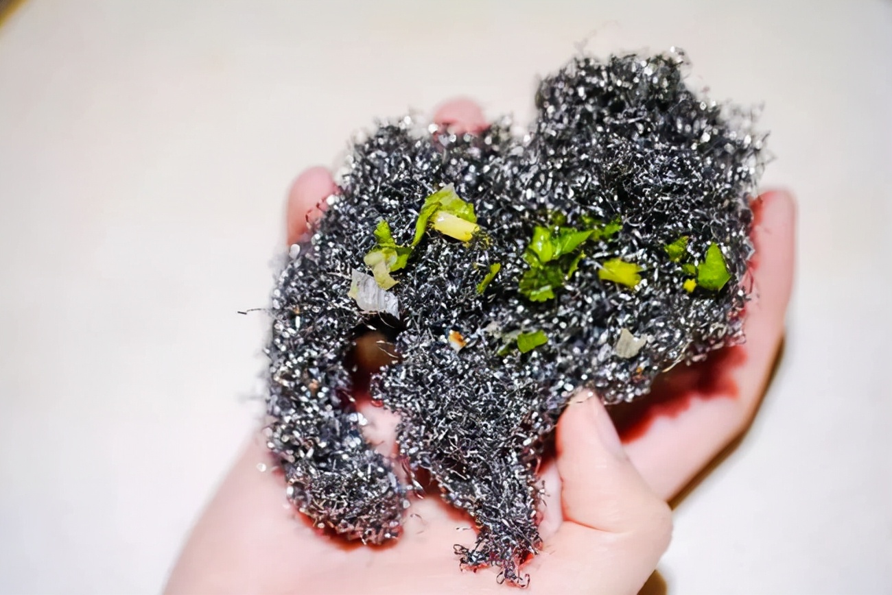 打扫卫生时,家里这些东西劝大家能扔就扔,真的不用心疼