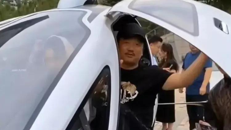 谢广坤|太飘了谢广坤，花几百万给自己买了架私人飞机，引热议