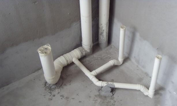 卫生间下水管旁的管子别拆！听专家说完，想想都后怕！