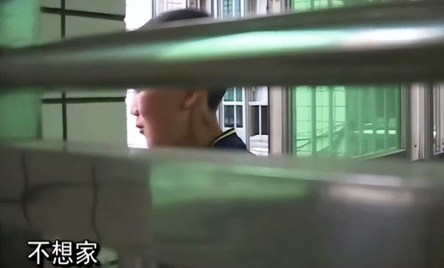 变形记|《变形记》高占喜：无视富人游戏的人间清醒，现在已成武警排长