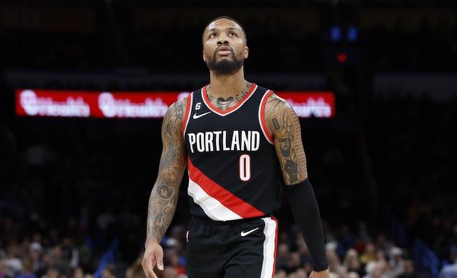 今日NBA：浓眉伤情并不乐观，利拉德队史得分王，亚历山大绝杀