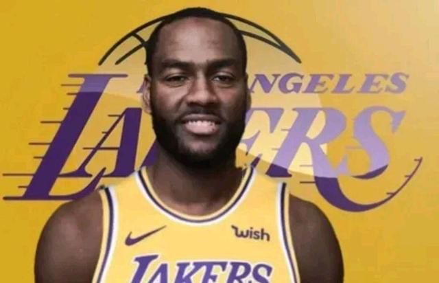 NBA一夜5大交易动态:4换1湖人报价柯林斯 4换1独行侠报价德罗赞