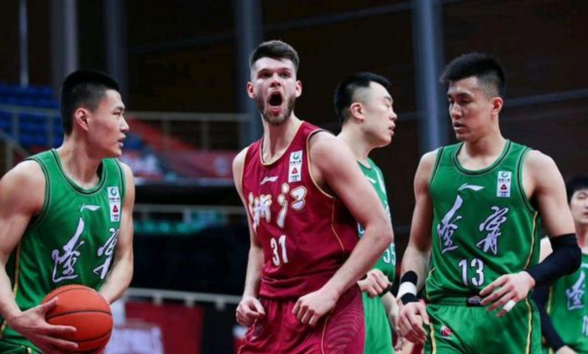 辽宁男篮|CBA：浙江vs辽宁，两队实力出众，本场更看好辽宁获胜