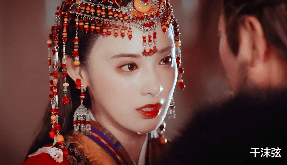 彭小苒|彭小苒恋情曝光?粉丝称两人同住房车、已见家长,网友:男的好丑