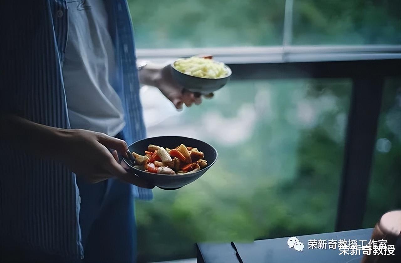 饮食|心情不好别再吃巧克力了！抗抑郁应该吃这些