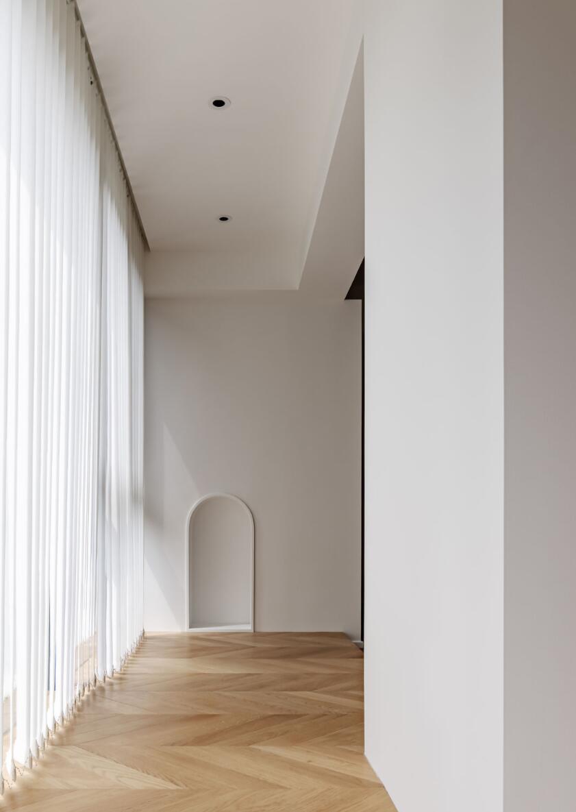 难怪现在客厅都不摆茶几了!看了她140㎡家,才发现有多舒适