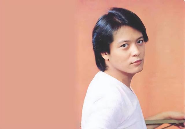 伊能静|伊能静：54岁还没活明白！太作，是因为内心缺乏安全感