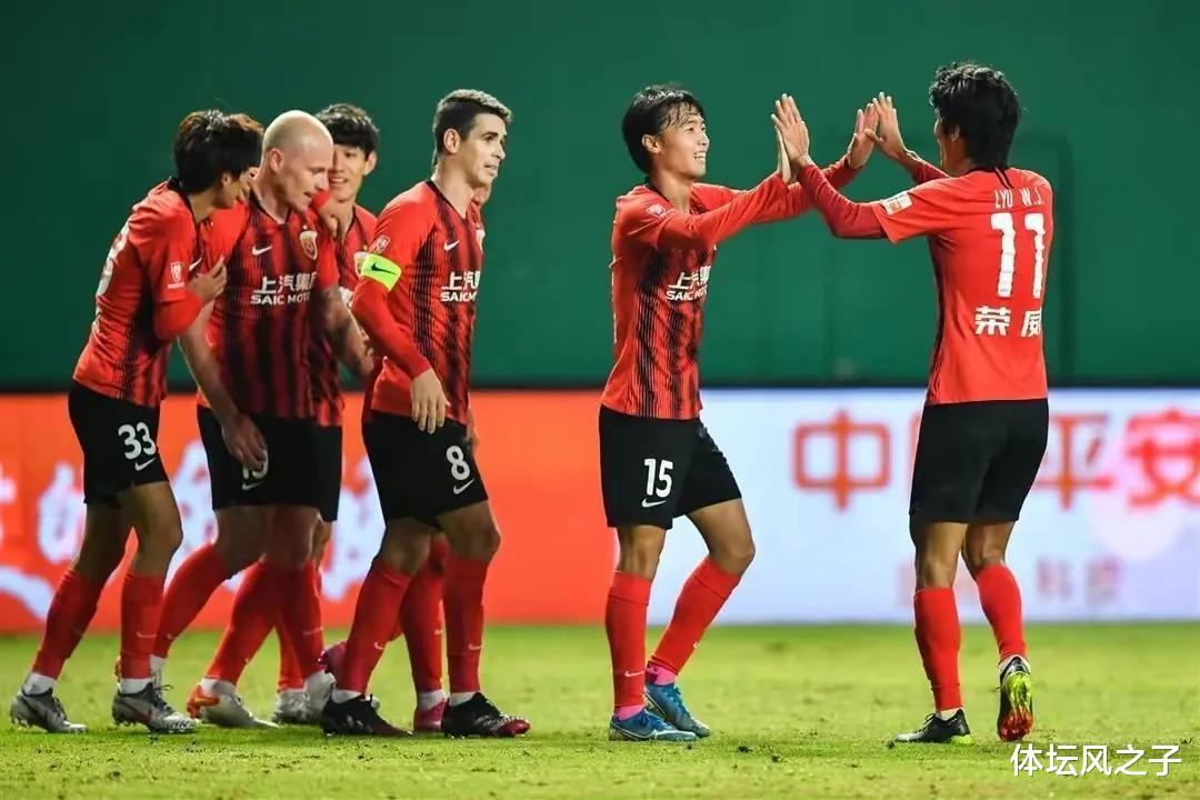戴伟浚|海港不惜支付转会费也要引进蒋光太，为了戴伟浚已经与深圳撕破脸