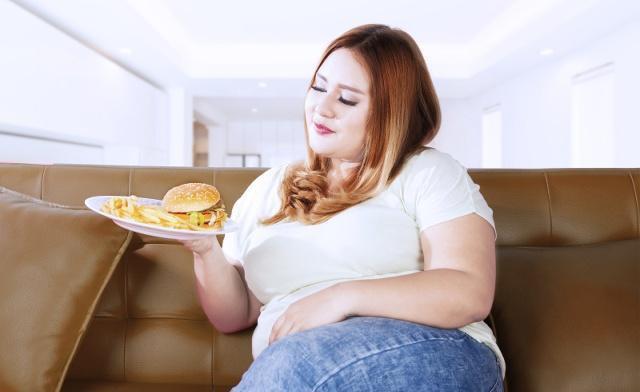 便秘|女人早上起床之后,若身体没有这些表现,或许你会越来越瘦