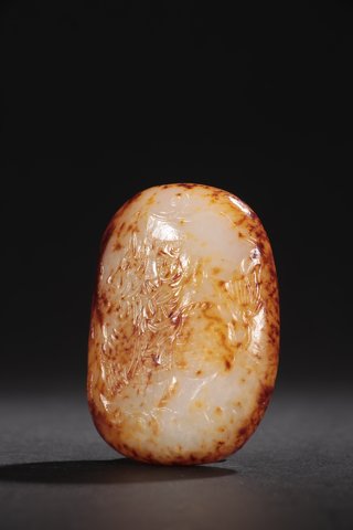 和田玉籽料|清-和田玉籽料雕麒麟送子原石挂坠