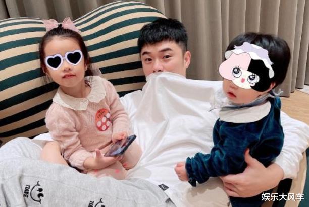 张子萱|张子萱晒与女儿开箱视频，安安活泼好动被管制，网友：求不打码