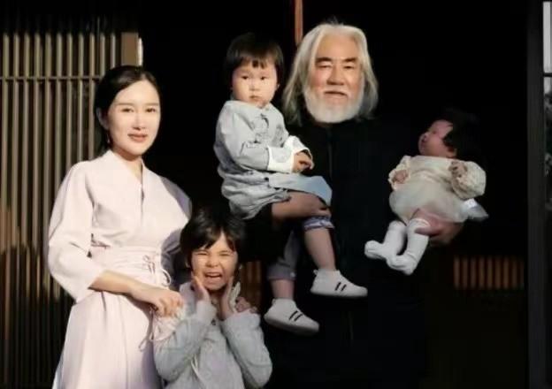 王刚|老来得子的11位明星:一把年纪还要赚奶粉钱,最大与孩子相差81岁