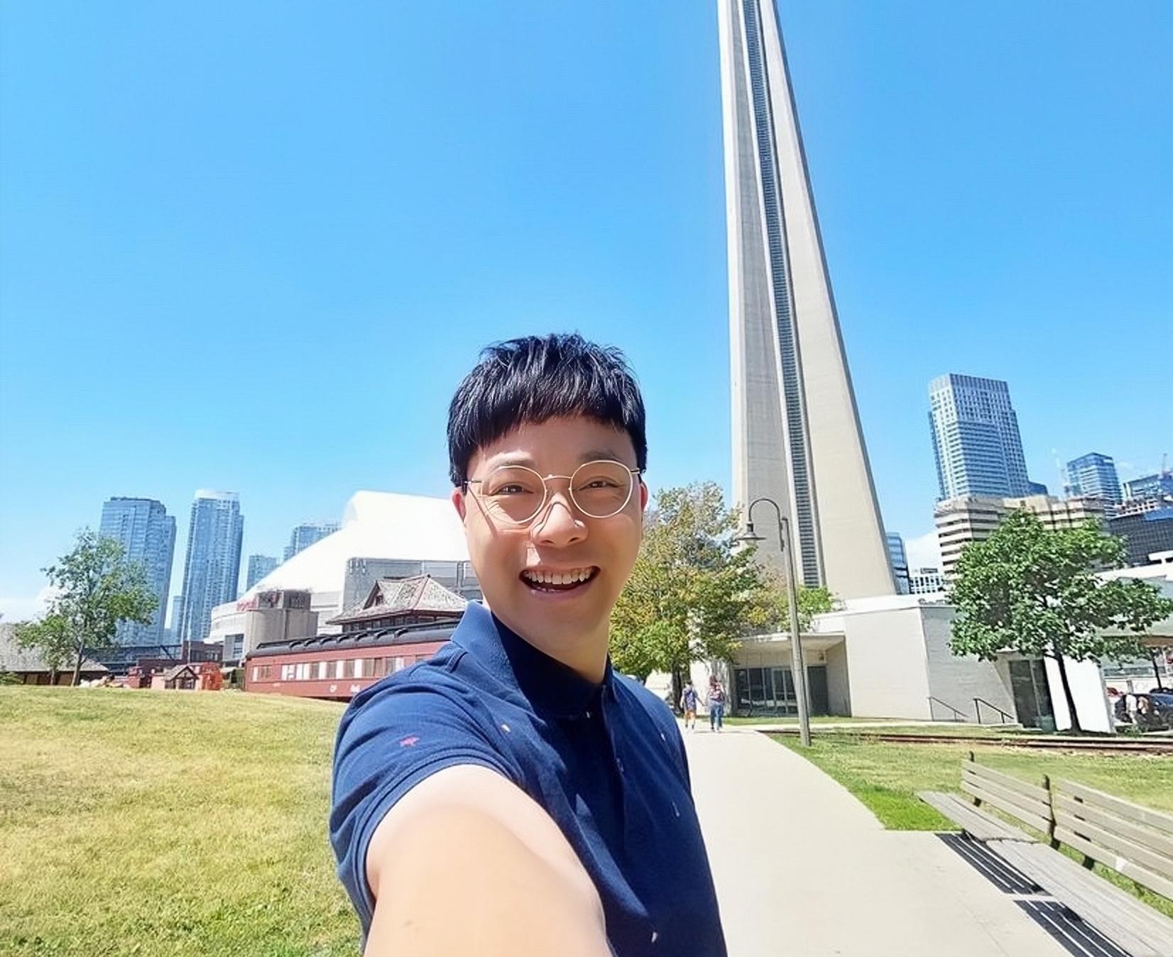 TVB|TVB前知名男星举家移民加拿大!放弃打拼20年的事业,在当地买房