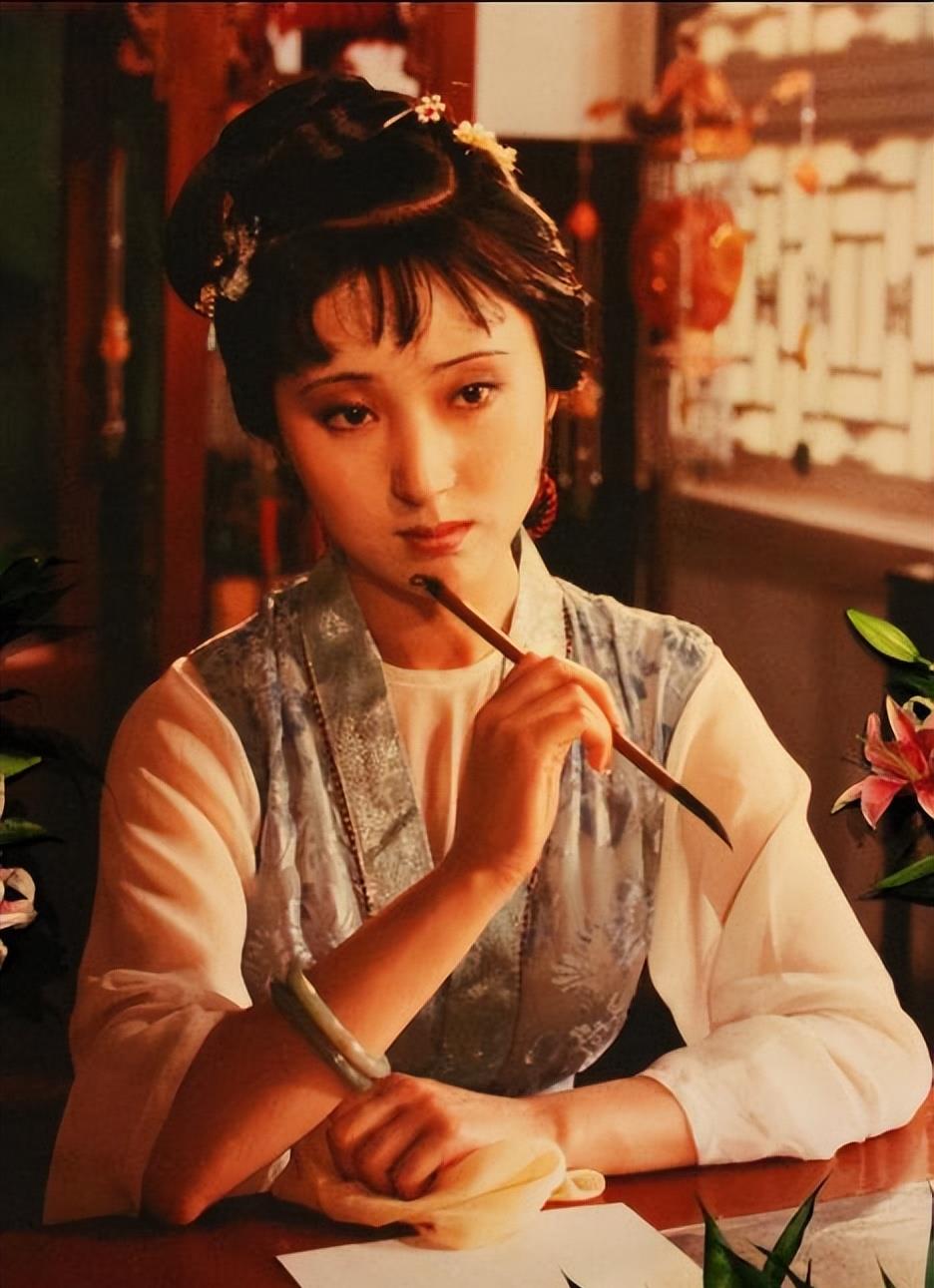 迪丽热巴|22位簪花美人!热巴、赵丽颖、刘晓庆,哪一个更让你心动?