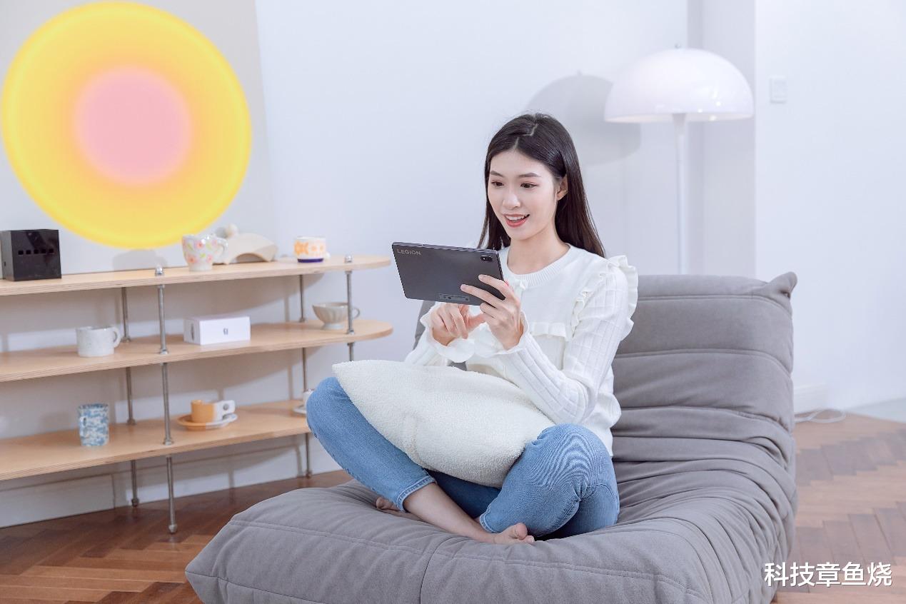 |如今的平板都这么卷了吗？用它玩游戏也太爽了吧！